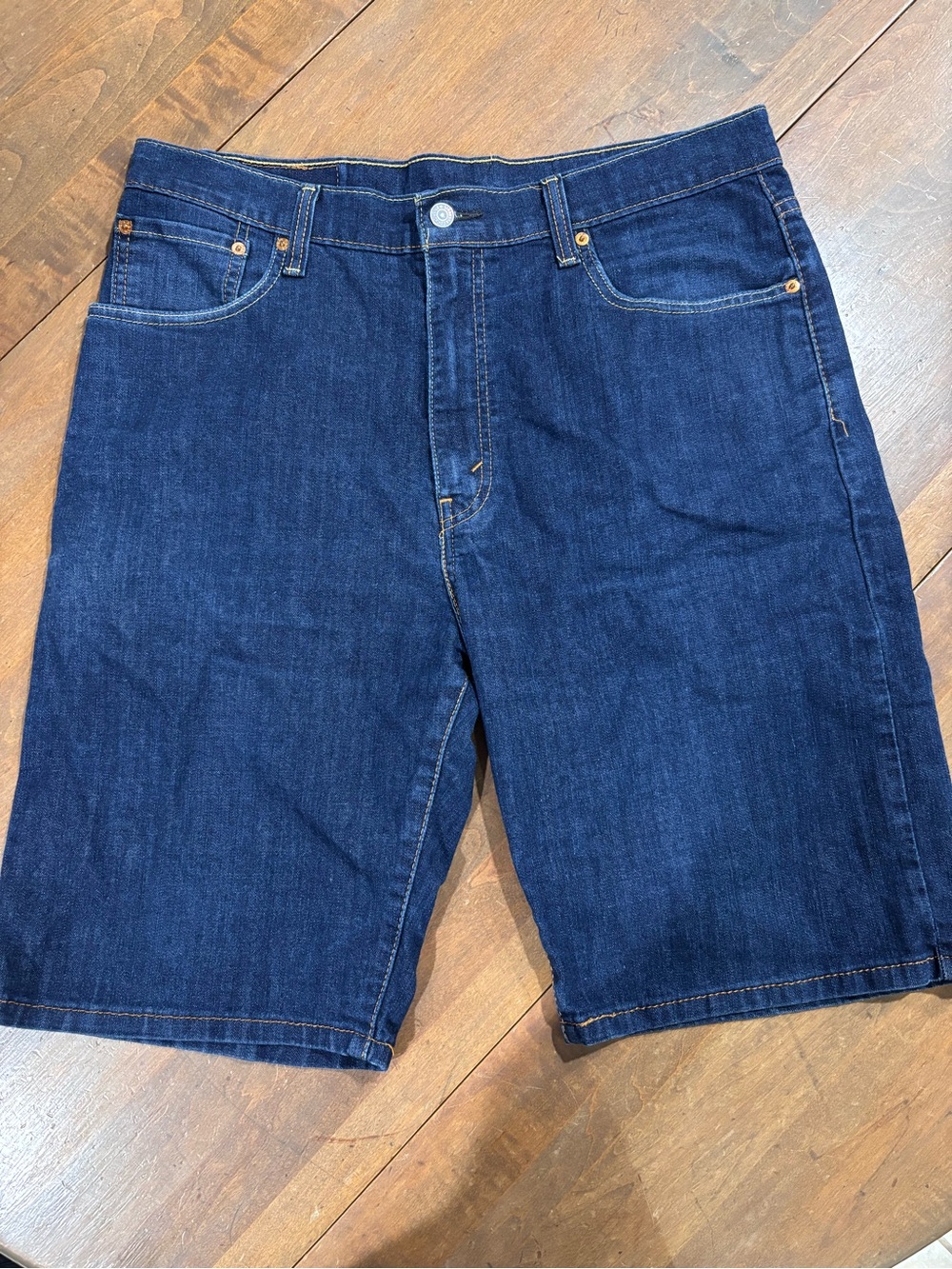 Levi's Men's 569 Loose Straight Denim Shorts
W 36
